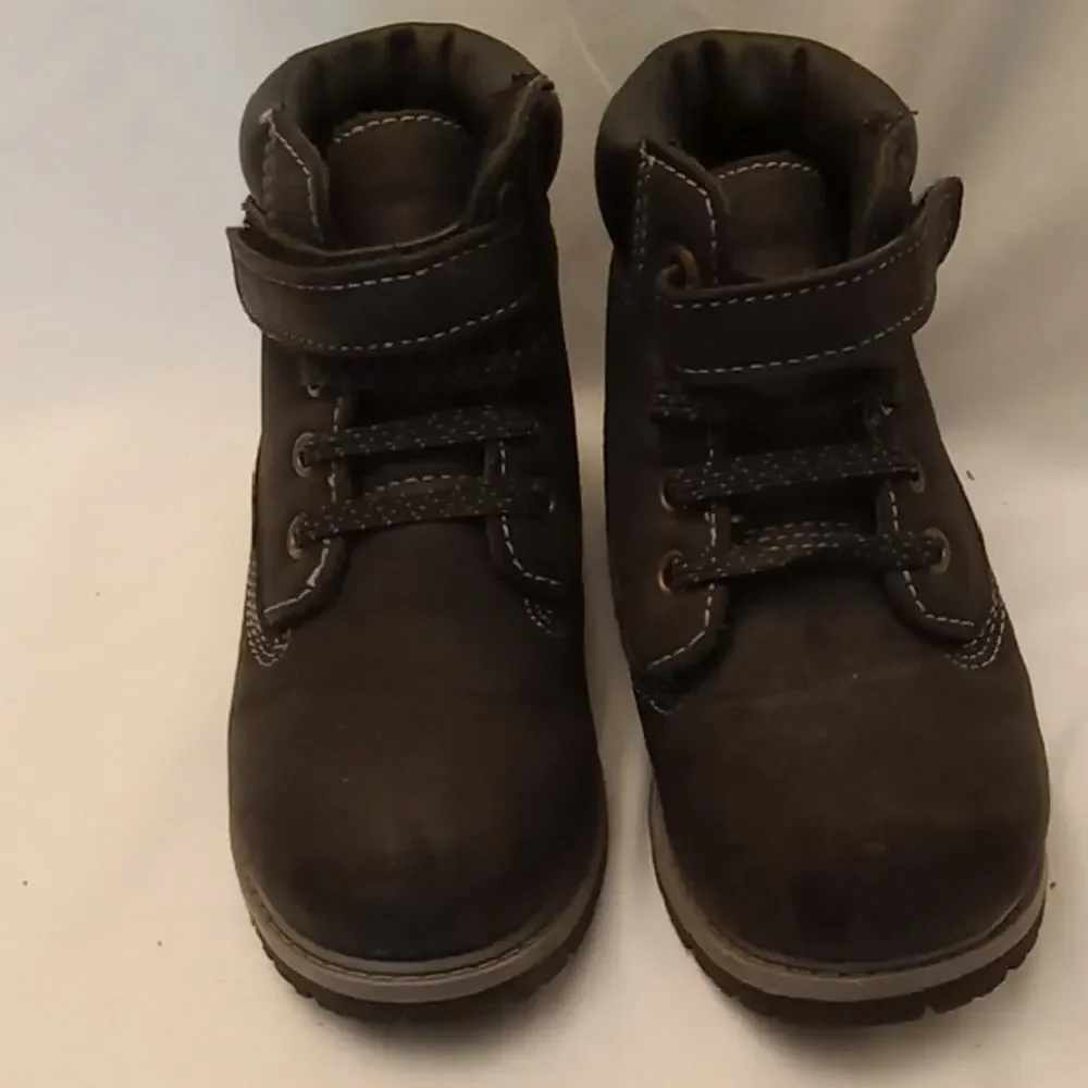 Wonder Nation Toddler Boy's Black Athleisure Hiking Boots